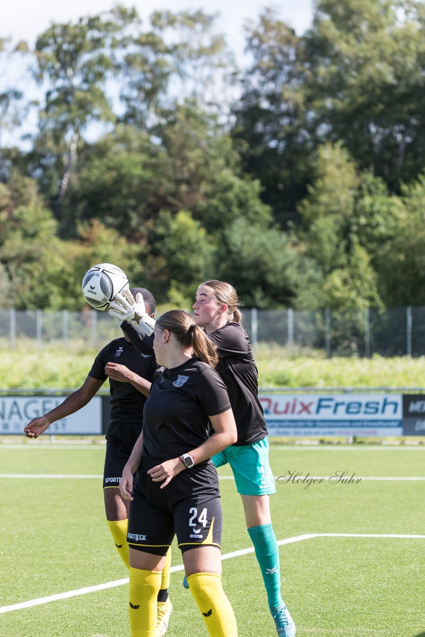 Bild 99 - Saisonstart Oberliga